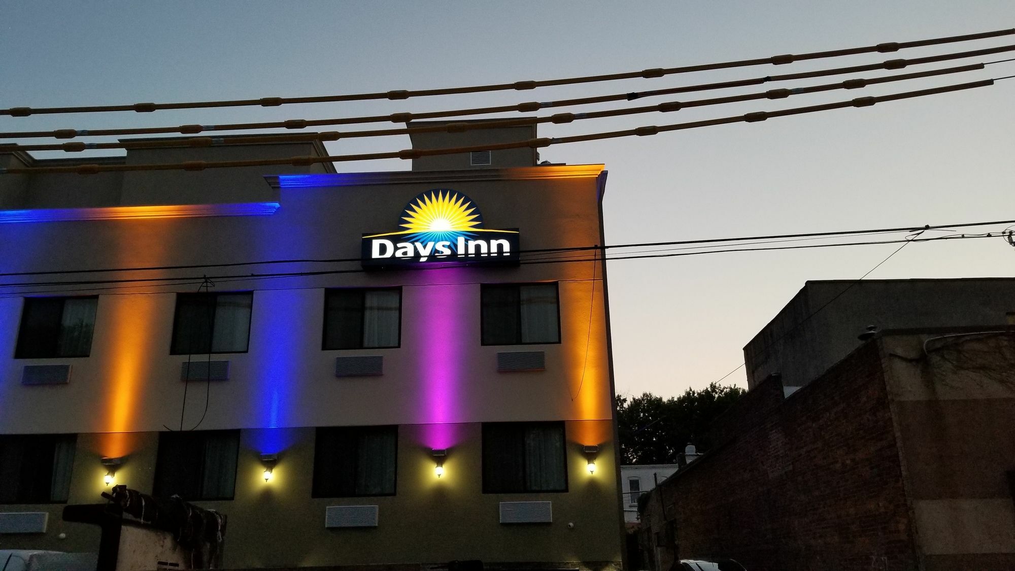 Days Inn By Wyndham Brooklyn Marine Park New York Eksteriør bilde